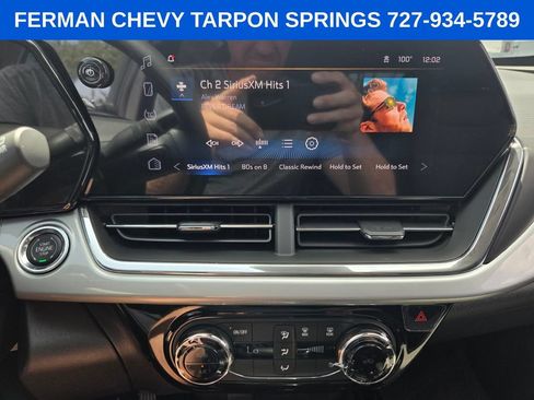 New 2026 Chevrolet Trax LT FWD image 25