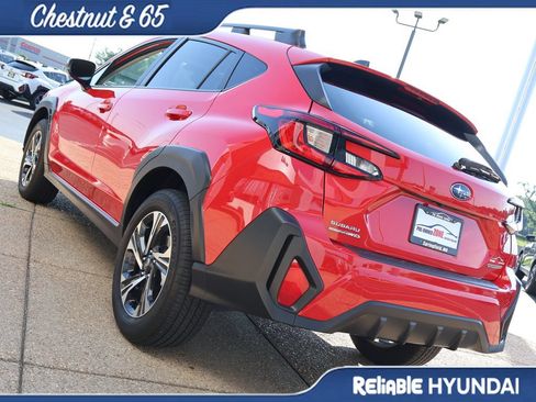 Used 2024 Subaru Crosstrek 2.0i Premium AWD/4WD image 4