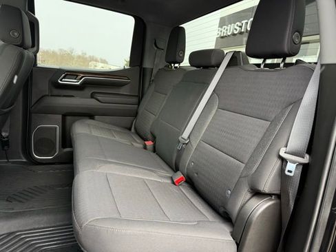 Used 2022 Chevrolet Silverado 1500 RST w/ Z71 Off-Road Package image 16