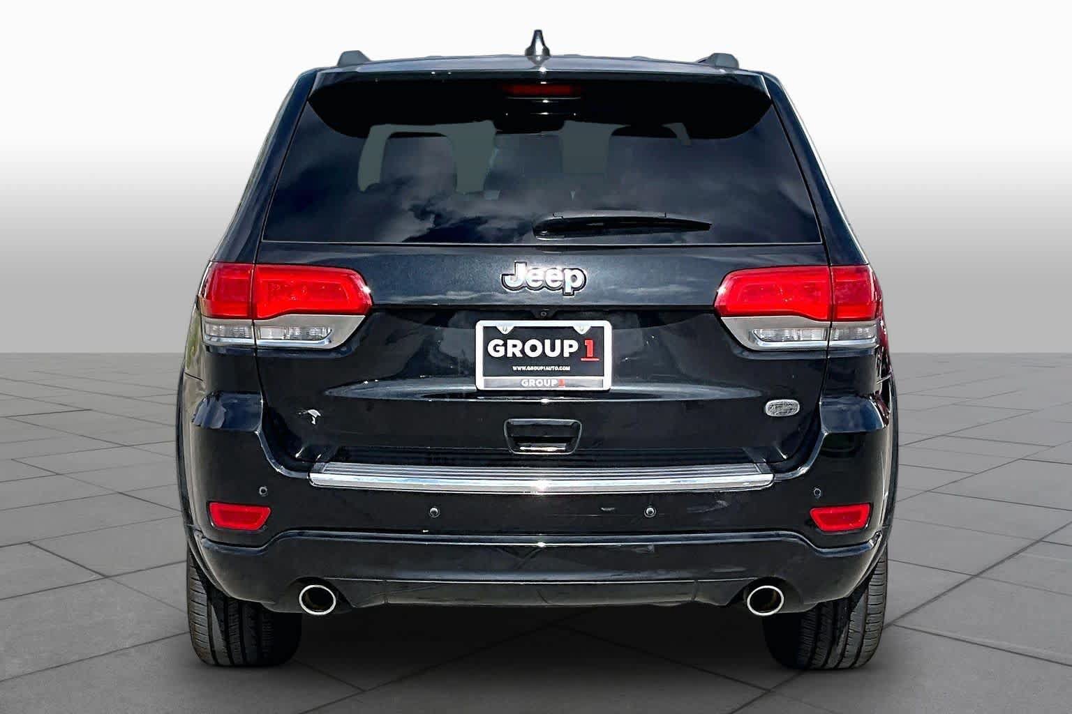 Used 2015 Jeep Grand Cherokee Overland RWD image 5