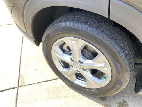 Used 2024 Honda HR-V LX image 31