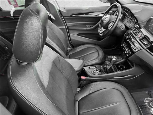 Used 2018 BMW X1 xDrive28i image 20