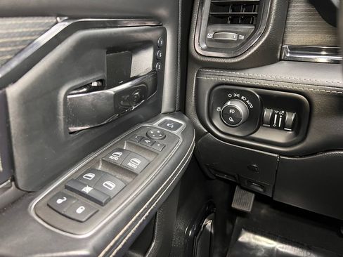 Used 2022 RAM 3500 Limited image 12