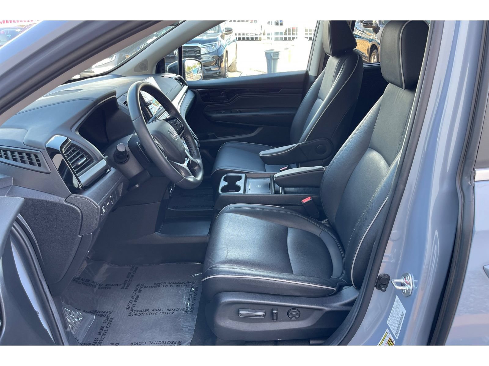 Certified 2025 Honda Odyssey Touring image 10