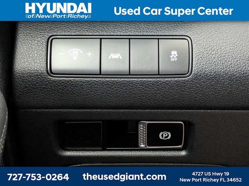 Used 2021 Hyundai Santa Fe SE w/ Cargo Package FWD image 27