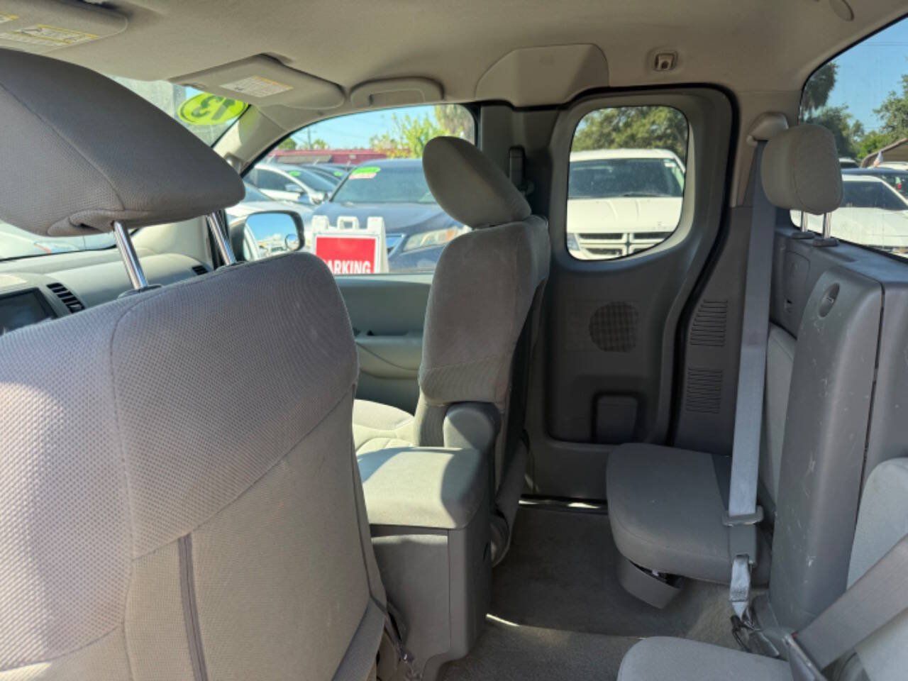 Used 2013 Nissan Frontier S RWD image 17