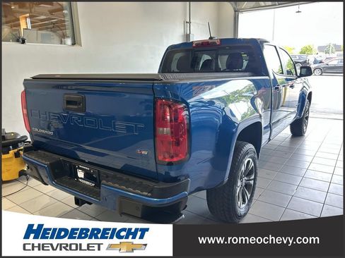Used 2022 Chevrolet Colorado Z71 AWD/4WD image 4
