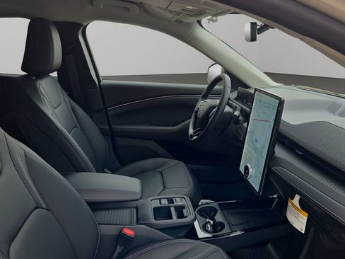 New 2026 Ford Mustang Mach-E Premium w/ Technology Package AWD/4WD image 18