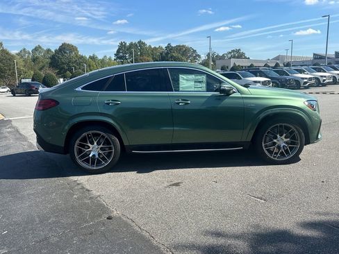 New 2026 Mercedes-Benz GLE 53 AMG 4MATIC Coupe image 9