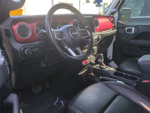 Used 2021 Jeep Wrangler Unlimited Rubicon AWD/4WD image 13