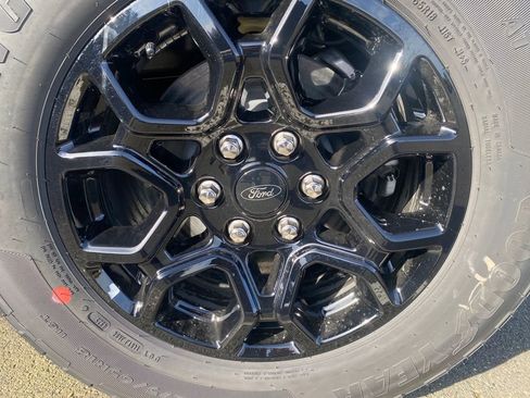 New 2026 Ford F150 XLT w/ Equipment Group 302A MID image 17