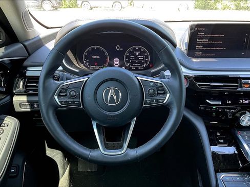 Used 2024 Acura MDX SH-AWD w/ Technology Package image 7