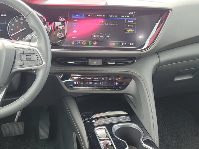 Used 2023 Buick Envision Avenir AWD/4WD image 33