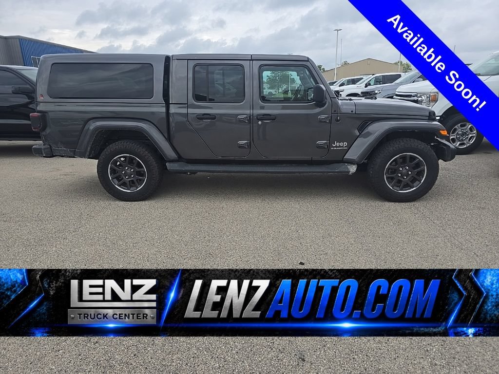 Used 2023 Jeep Gladiator Overland w/ LED Lighting Group AWD/4WD image 1