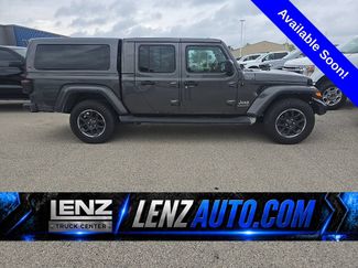 Used 2023 Jeep Gladiator Overland w/ LED Lighting Group AWD/4WD video 1