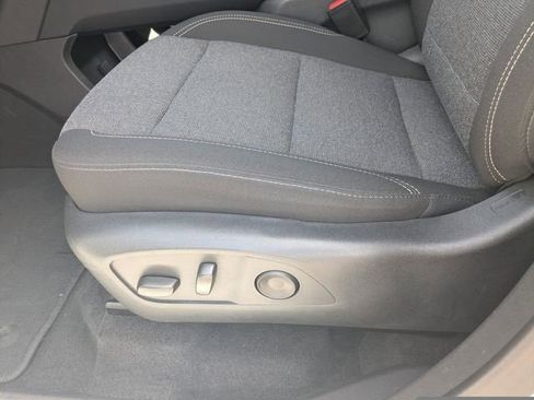 Certified 2025 GMC Acadia Elevation FWD image 20