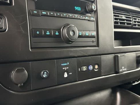 Used 2024 GMC Savana 2500 w/ Driver Convenience Package RWD image 25