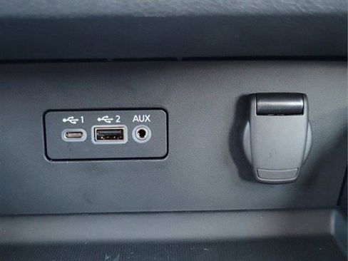 New 2025 Nissan Altima 2.5 SR image 25