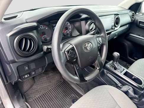 Used 2021 Toyota Tacoma SR AWD/4WD image 10