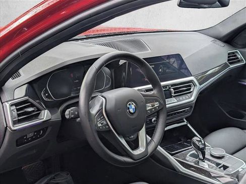 Certified 2021 BMW 330i xDrive Sedan w/ Convenience Package image 10