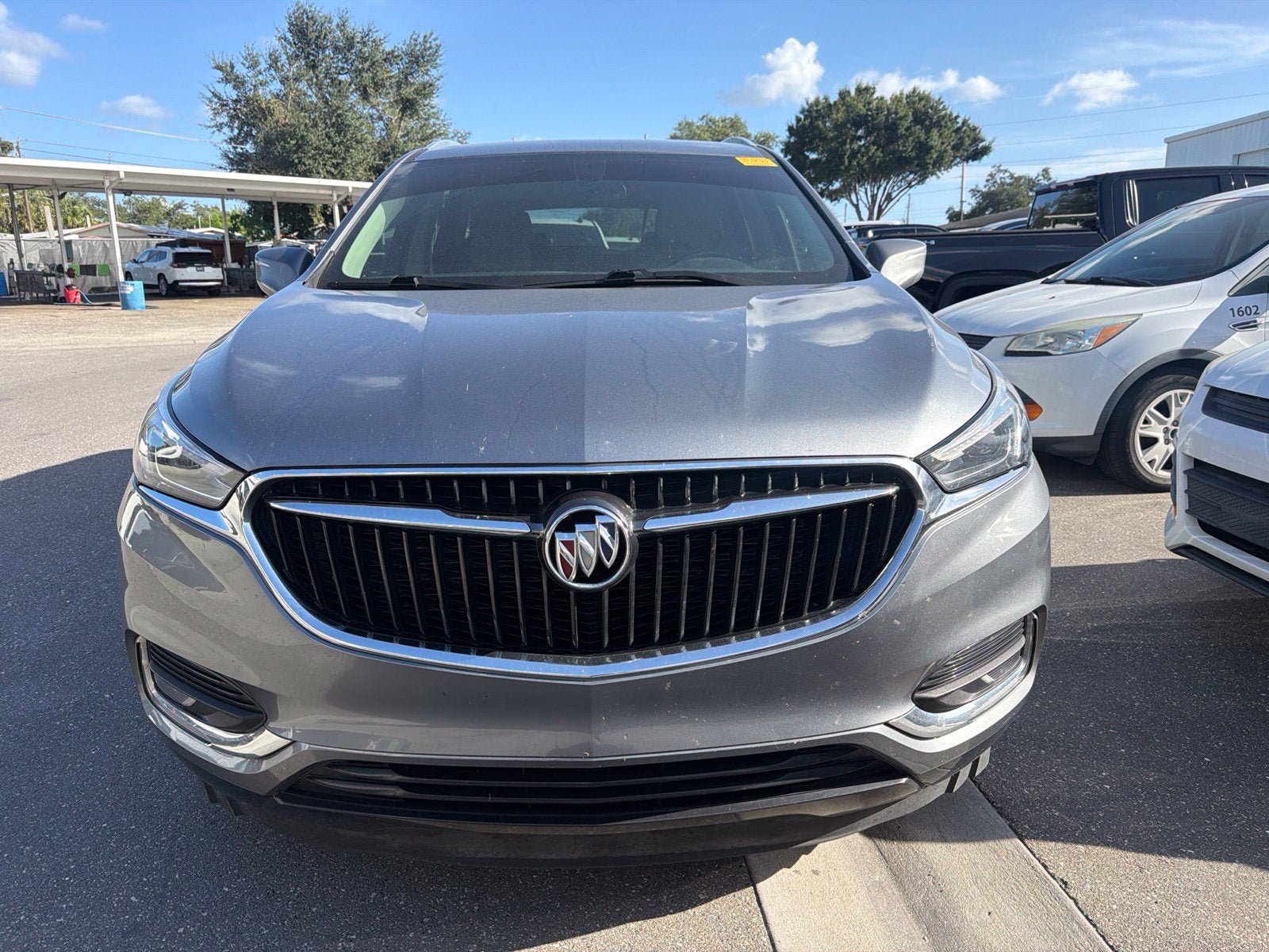 Certified 2019 Buick Enclave Essence FWD image 2