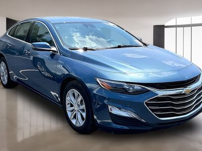 Used 2025 Chevrolet Malibu LT