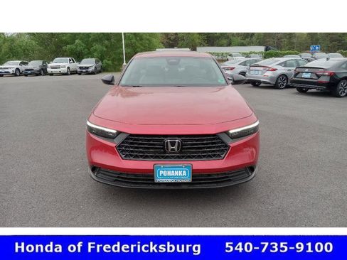 Used 2025 Honda Accord SE image 3