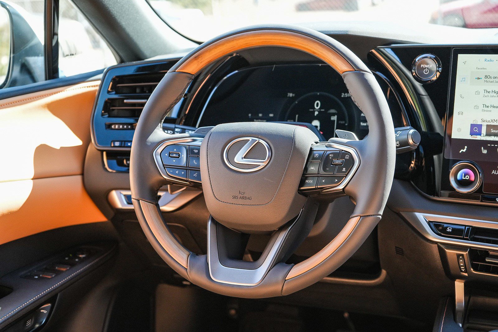 New 2026 Lexus RX 350h AWD/4WD image 14
