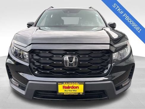 Used 2023 Honda Passport Elite image 2
