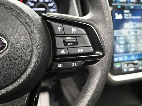 Used 2024 Subaru Crosstrek 2.0i Premium image 18