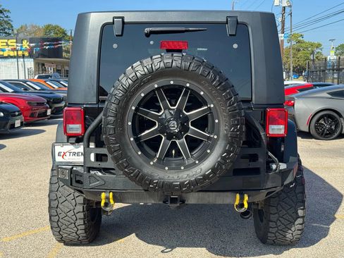 Used 2014 Jeep Wrangler Unlimited Sport w/ Quick Order Package 24S image 5