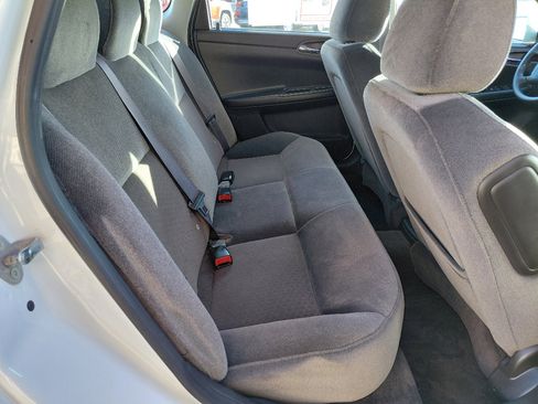 Used 2011 Chevrolet Impala LS image 10