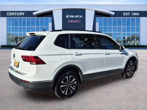 Used 2022 Volkswagen Tiguan S FWD image 4