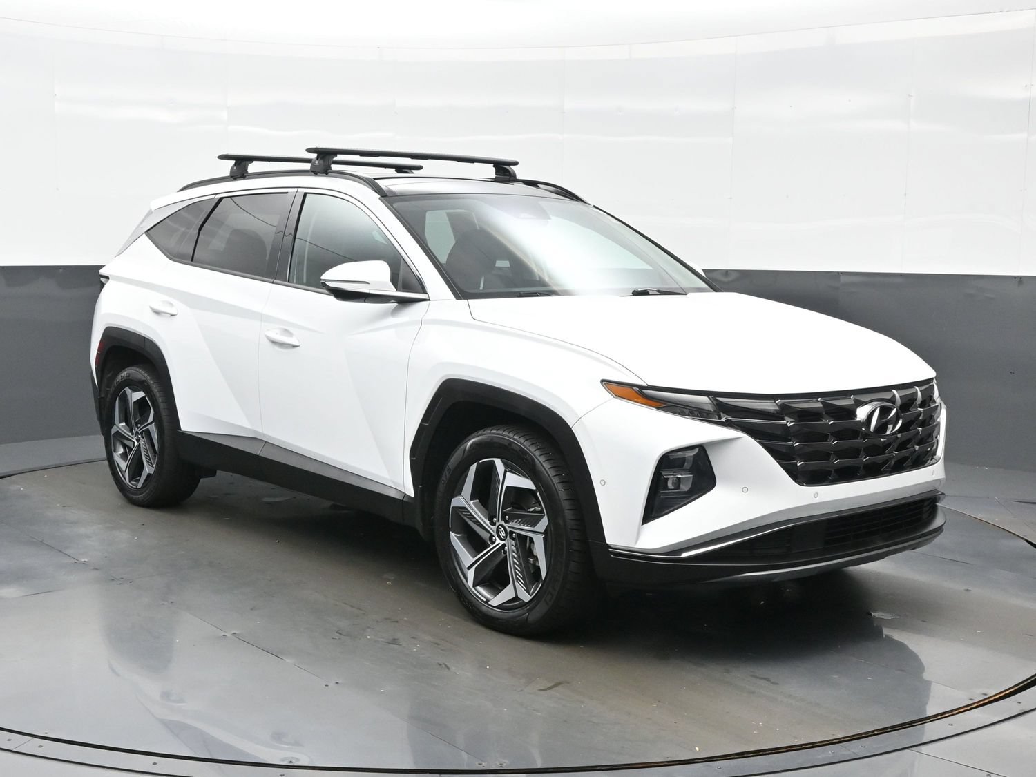 Certified 2024 Hyundai Tucson Limited AWD/4WD image 8