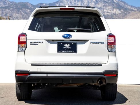 Used 2018 Subaru Forester 2.5i Touring w/ Popular Package #2 AWD/4WD image 9
