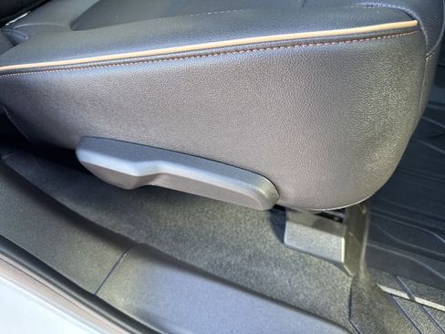 Certified 2023 Chevrolet Blazer Premier w/ Driver Confidence II Package image 34