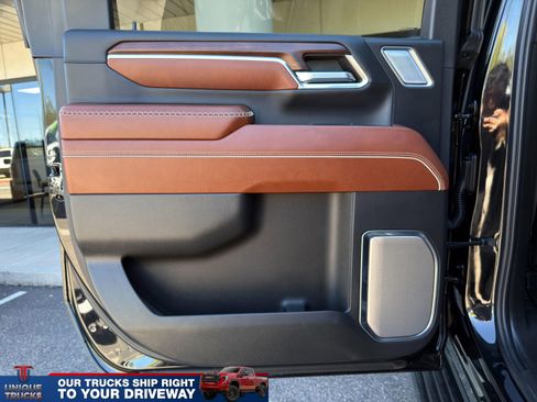 Used 2024 GMC Sierra 2500 Denali Ultimate image 23