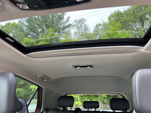 New 2025 Kia Niro Wave w/ Wave Preserve Package image 10