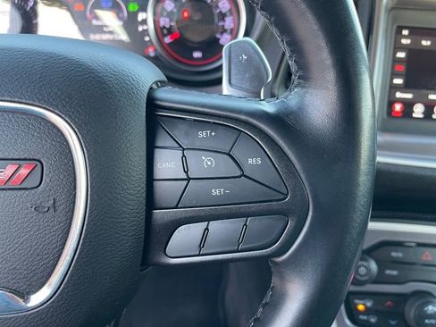 Used 2021 Dodge Challenger SXT image 21