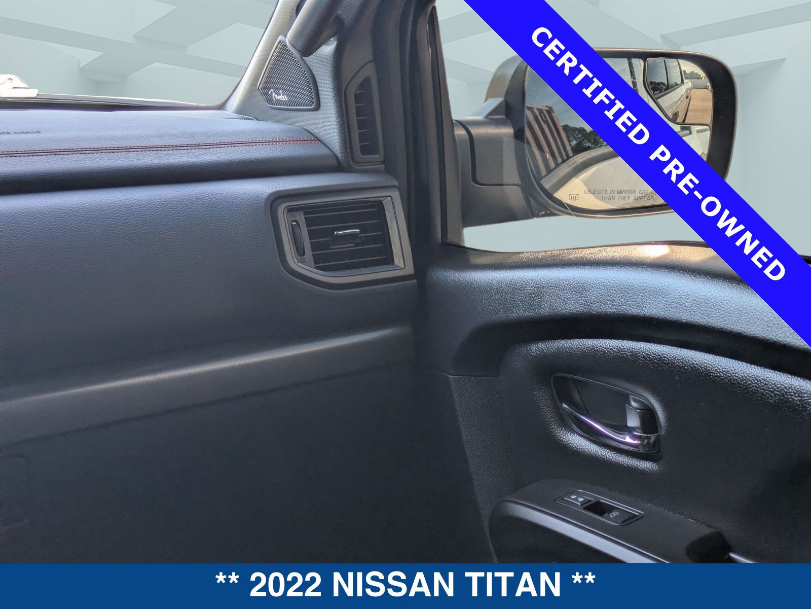 Used 2022 Nissan Titan PRO-4X w/ Pro-4x Convenience Package AWD/4WD image 23