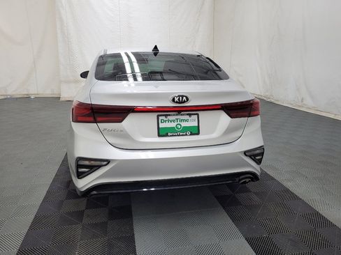 Used 2020 Kia Forte LXS FWD image 6