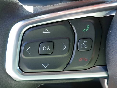 New 2026 Jeep Wrangler Unlimited Sahara AWD/4WD image 16