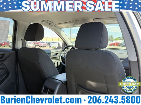 Used 2024 Chevrolet Equinox LT AWD/4WD image 24