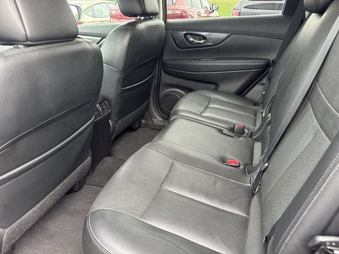 Used 2015 Nissan Rogue SL AWD/4WD image 10