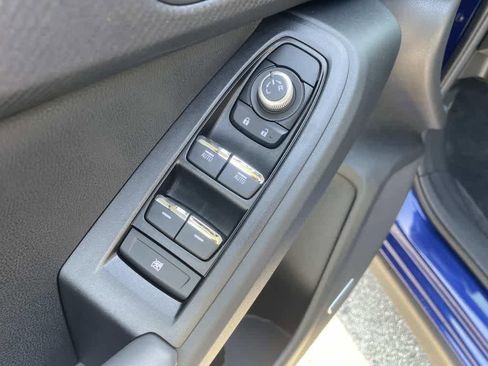 New 2025 Subaru Crosstrek 2.5i Limited w/ Popular Package #4A image 8