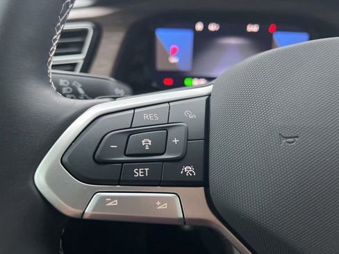 Certified 2025 Volkswagen Atlas SEL image 15