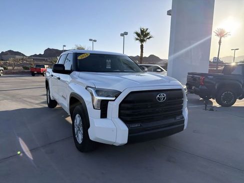 Used 2024 Toyota Tundra SR5 w/ SR5 Convenience Package RWD image 3