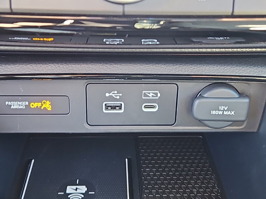 Used 2025 Honda CR-V EX-L image 17