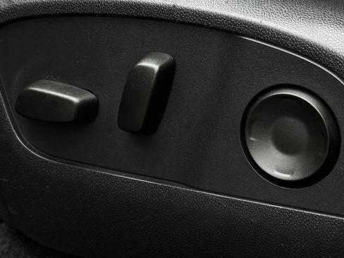 Certified 2024 Chevrolet Traverse RS w/ LPO, Floor Liner Package image 15