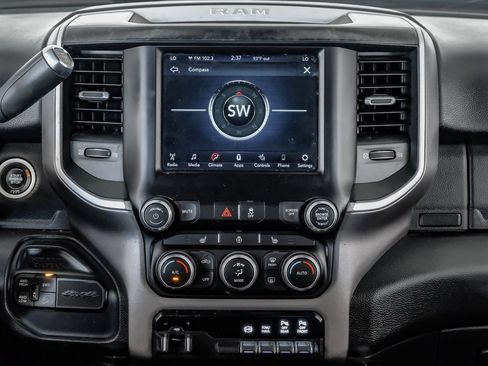 Used 2020 RAM 2500 Lone Star w/ Level 2 Equipment Group AWD/4WD image 23